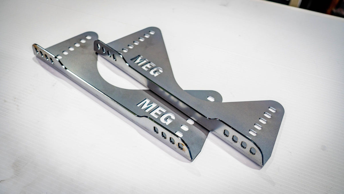 Fixed-Back Racing Seat Mount - image 1