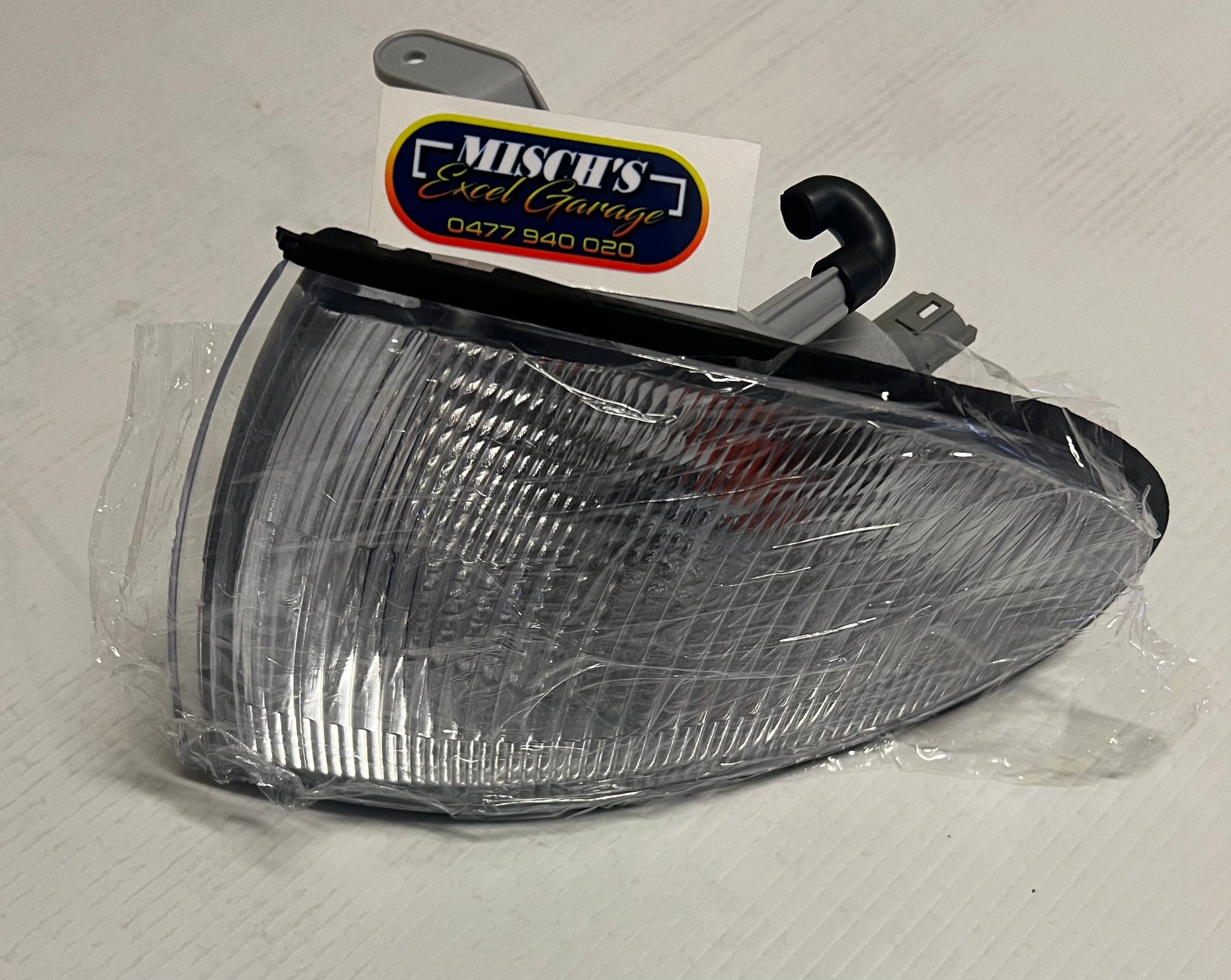 Hyundai Excel X3 Front Indicator - New - image 1