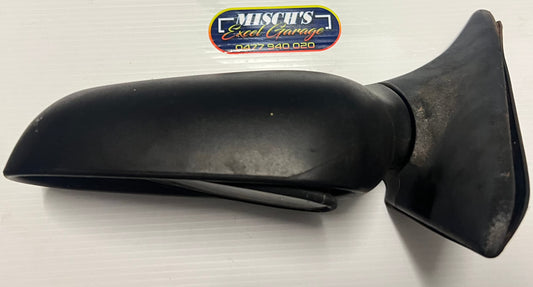Hyundai Excel X3 Exterior Mirror - Used - image 1