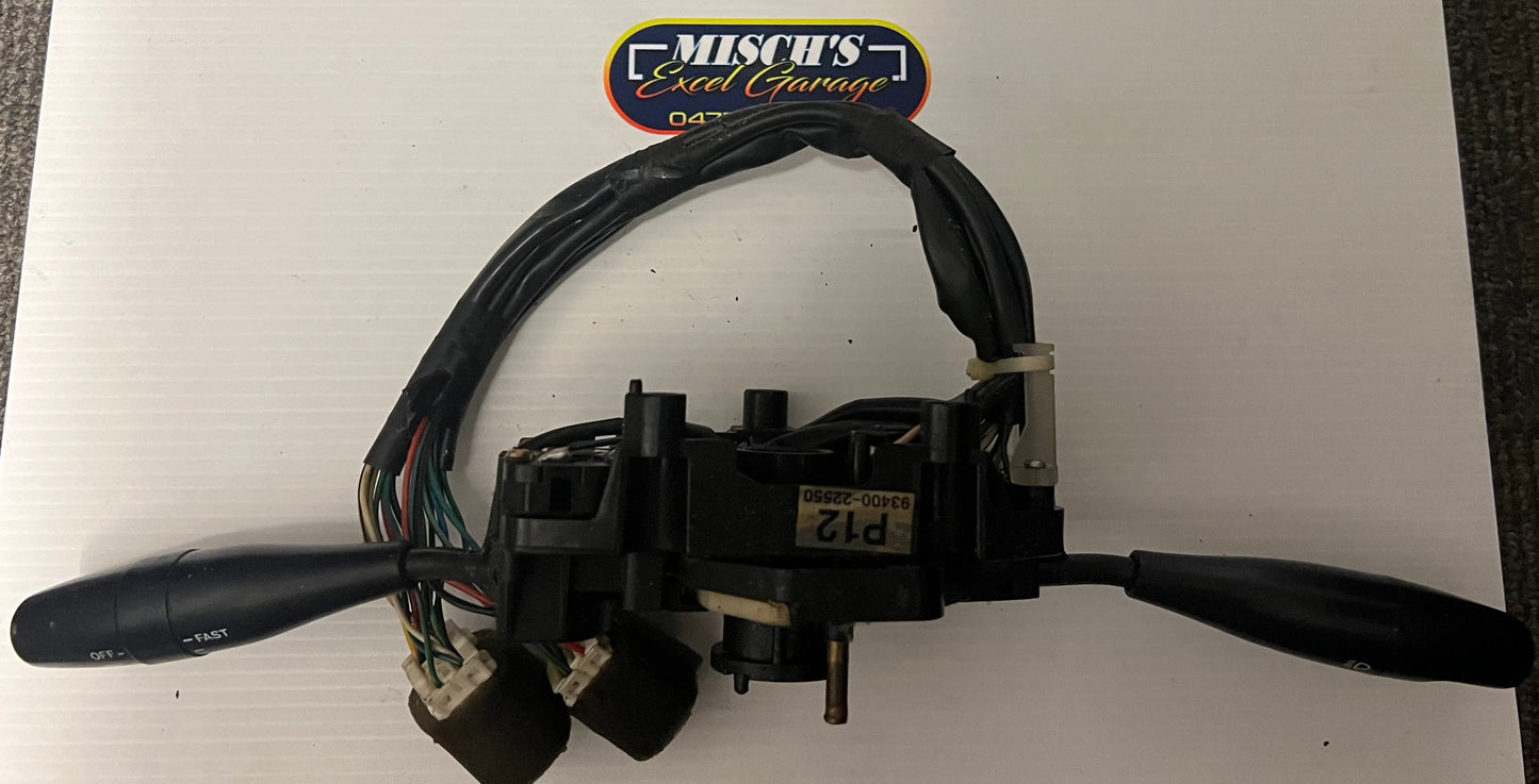 Hyundai Excel X3 Indicator / Wiper Combination Switch - Used