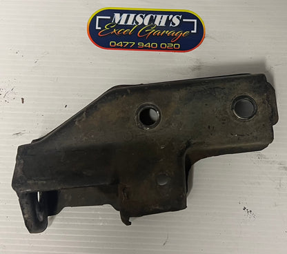 Hyundai Excel Front Control Arm Bracket - Used - image 1