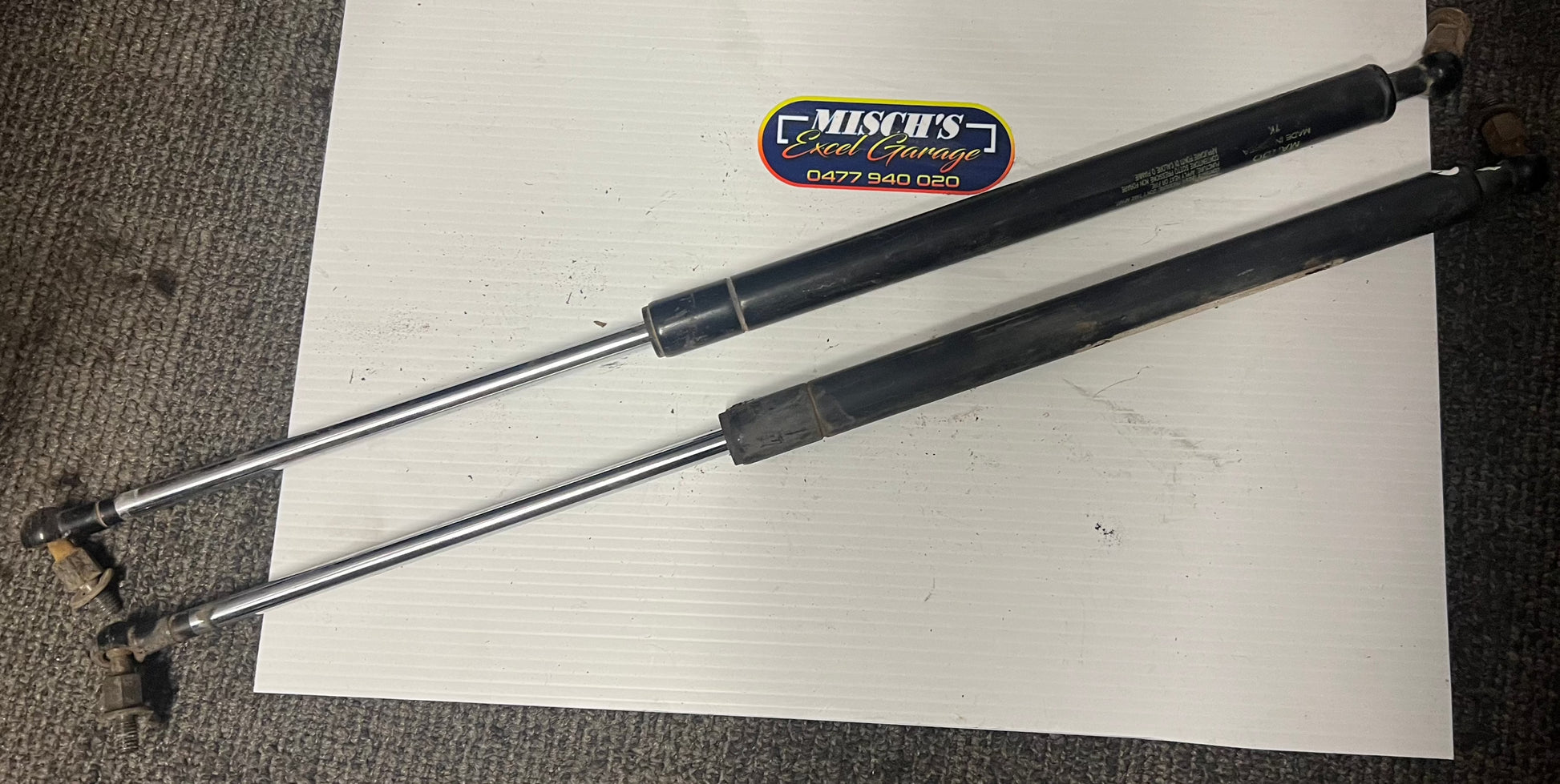 Hyundai Excel X3 Hatch Struts - Used Pair