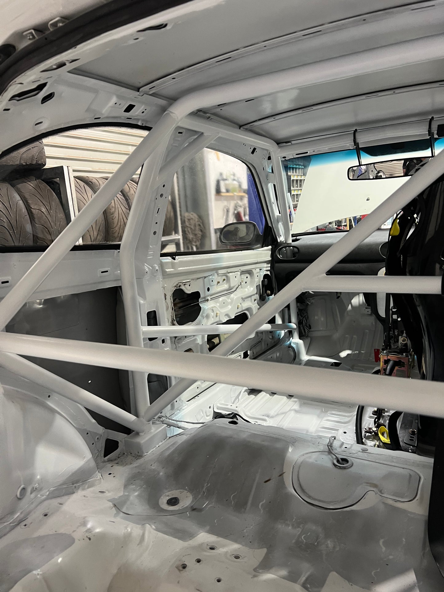 Hyundai Excel Full Weld-In Roll Cage - Excel Garage - image 11