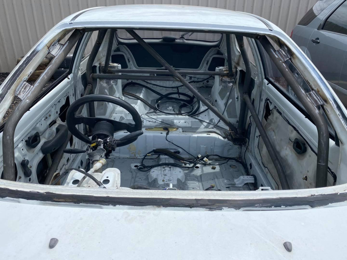 Hyundai Excel Full Weld-In Roll Cage - Excel Garage - image 6